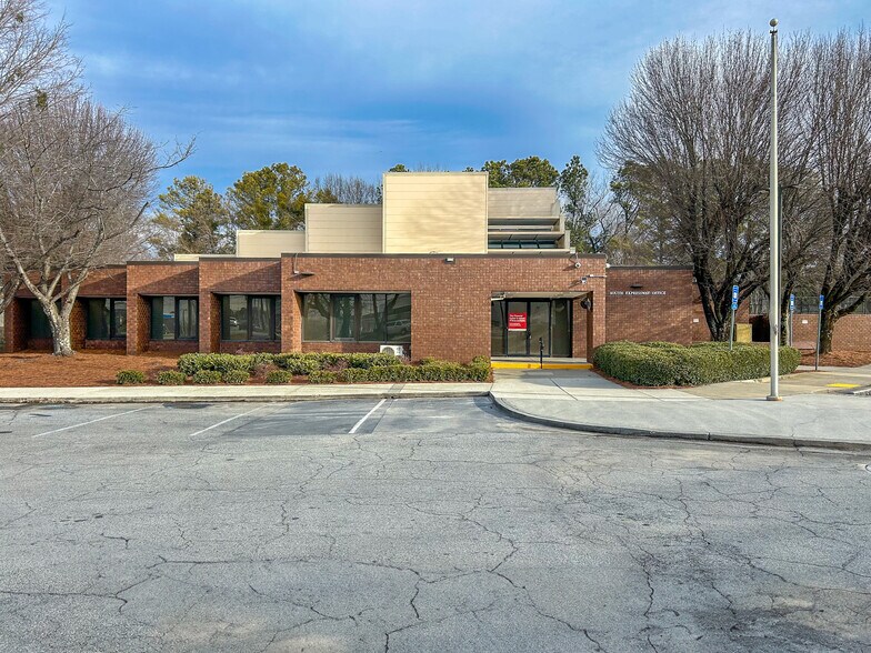 3800 Browns Mill Rd SE, Atlanta, GA à vendre - Photo principale - Image 1 de 1