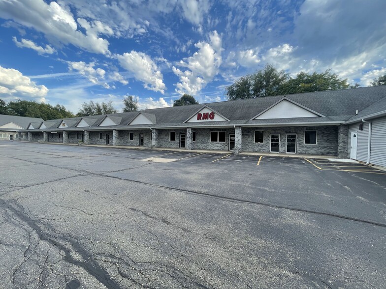 11382-11394 N Linden Rd, Clio, MI for lease - Building Photo - Image 3 of 13
