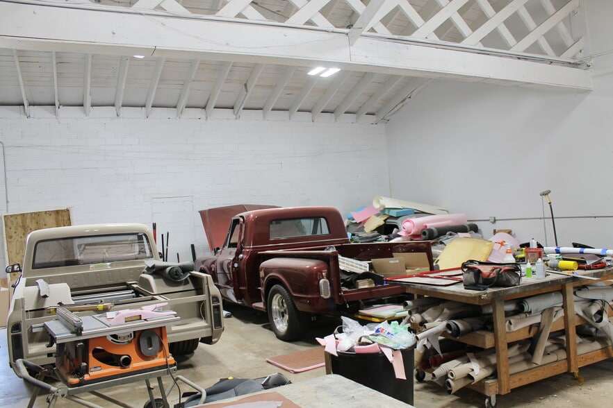 123 E Hydraulic St, Yorkville, IL for sale - Building Photo - Image 3 of 15