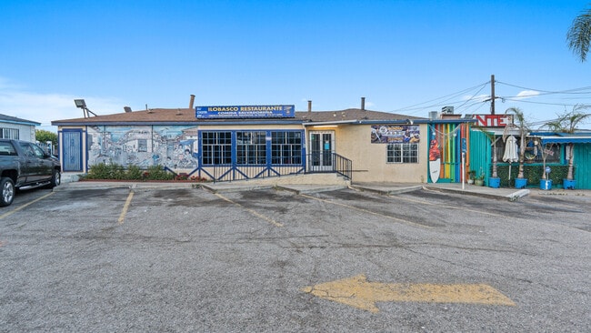 More details for 10016-10024 S Inglewood Ave, Inglewood, CA - Retail for Sale
