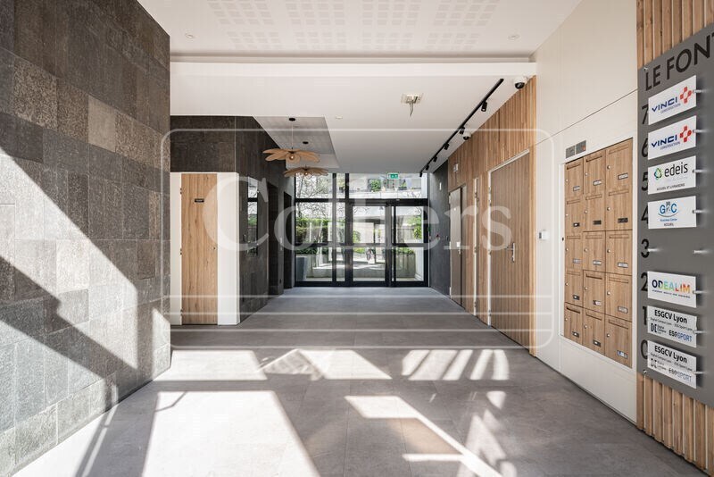 63 Rue André Bollier, Lyon for sale - Lobby - Image 3 of 16