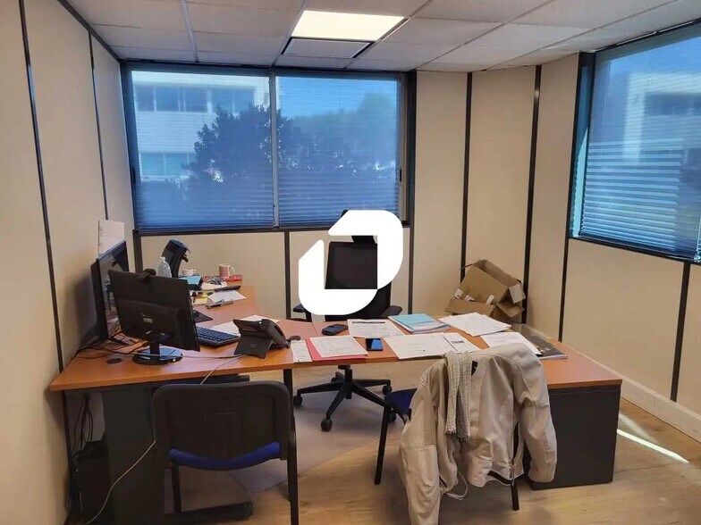 Office in Mérignac for lease - Interior Photo - Image 3 of 26