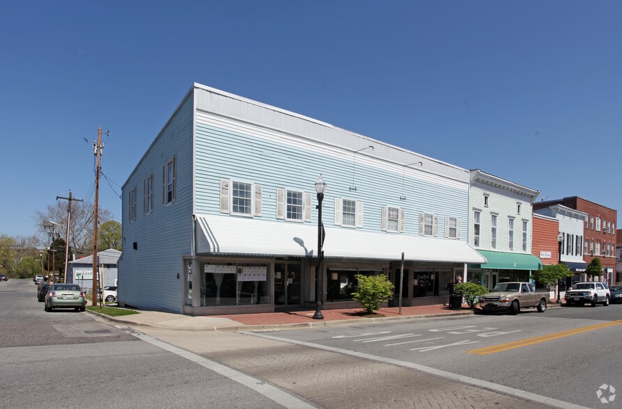 373-377 Main St, Laurel, MD for lease - Building Photo - Image 1 of 12