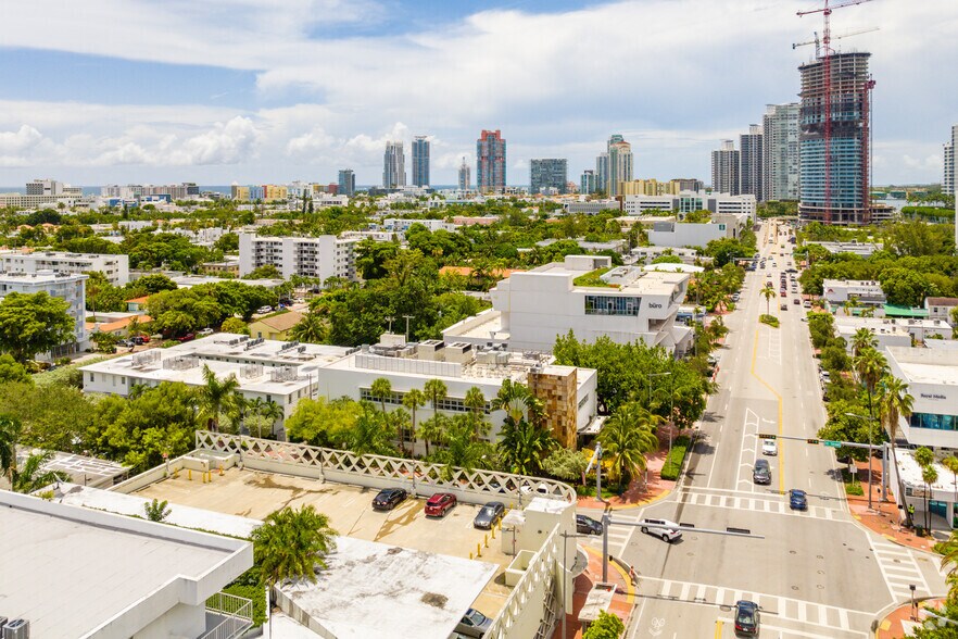 955 Alton Rd, Miami Beach, FL à louer - Photo du bâtiment - Image 3 de 27