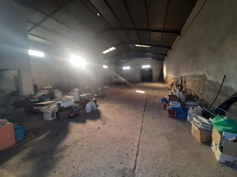 Industriel dans Malpartida de Cáceres à vendre - Photo du bâtiment - Image 2 de 8