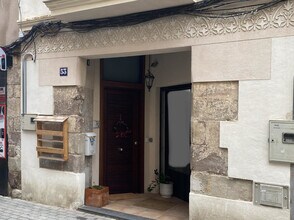 Retail in Esparreguera, Barcelona for lease Interior Photo- Image 2 of 7