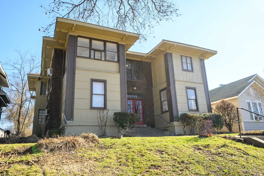 60 N Willett St, Memphis, TN à vendre - Photo principale - Image 1 de 55