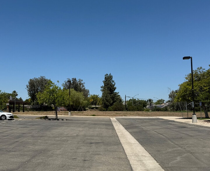 1504 Taber St, Corona, CA for lease - Other - Image 2 of 9