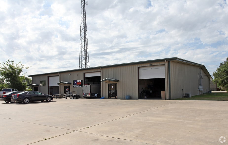 14216 Cypress North Houston Rd, Cypress, TX for sale - Building Photo - Image 2 of 8