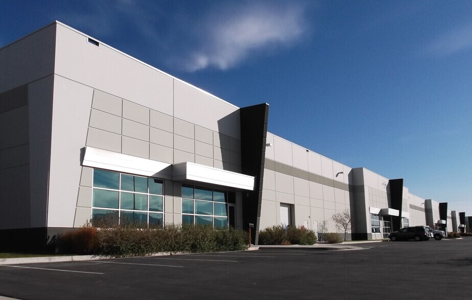 1755 S 5500 W, Salt Lake City, UT for lease - Building Photo - Image 1 of 13