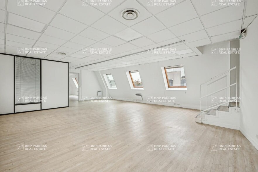 58 Avenue Du Général Leclerc, Boulogne-Billancourt for lease - Interior Photo - Image 3 of 15