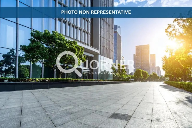Office in Paris for sale - Building Photo - Image 2 of 5