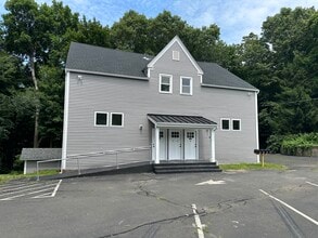 5 Riverside Rd, Sandy Hook, CT for lease Building Photo- Image 1 of 8