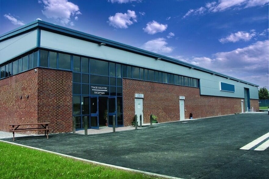 Mcgregors Way, Chesterfield à louer - Photo du bâtiment - Image 1 de 10