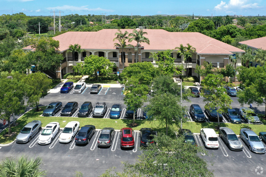 7351 Wiles Rd, Coral Springs, FL for sale - Building Photo - Image 1 of 1