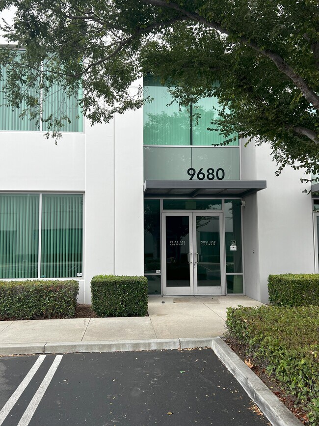 More details for 9660-9690 Research Dr, Irvine, CA - Flex for Lease