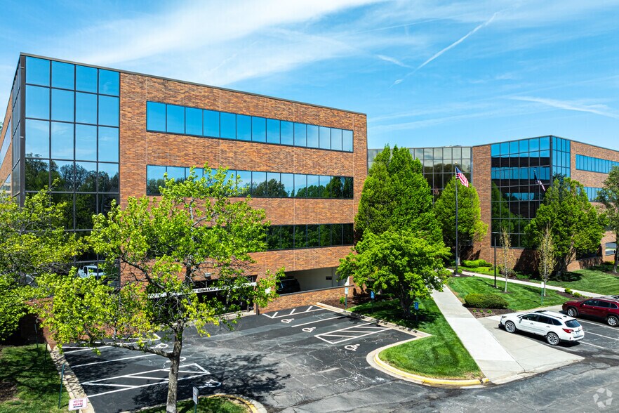 4400 College Blvd, Overland Park, KS à louer - Photo du bâtiment - Image 2 de 10