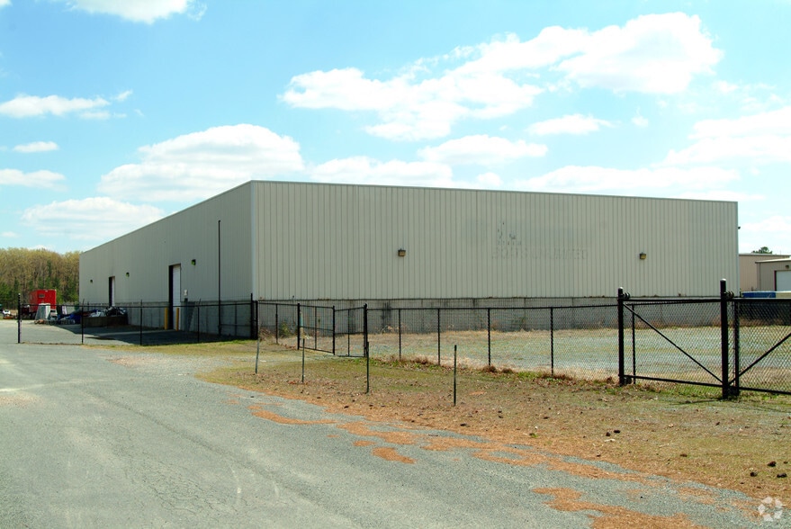 11074 Air Park Rd, Ashland, VA for sale - Primary Photo - Image 1 of 13