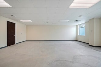 3115 College Park Dr, Conroe, TX à vendre Photo intérieure- Image 1 de 35