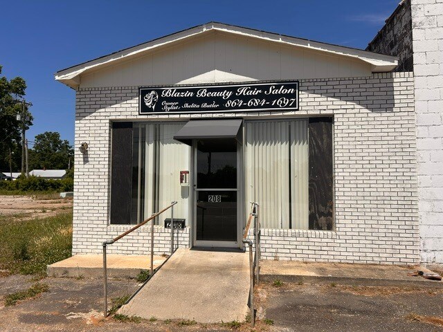 208 N Main St, Joanna, SC à vendre Photo du bâtiment- Image 1 de 7