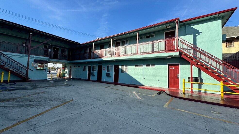 6310 S Figueroa St, Los Angeles, CA à vendre - Photo du bâtiment - Image 3 de 10