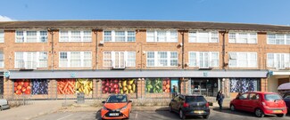 Plus de détails pour 13-21 Cole Green Ln, Welwyn Garden City - Commerce de détail à vendre