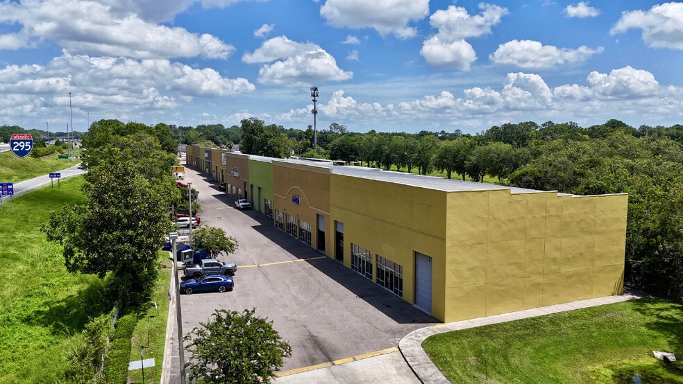 7060 103rd St, Jacksonville, FL for lease - Building Photo - Image 2 of 3