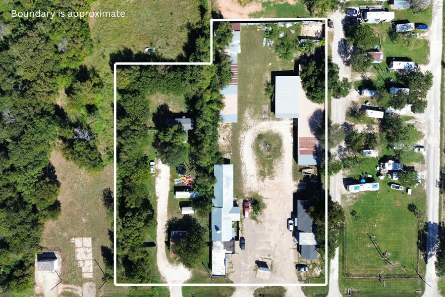 439 FM 2604, Whitney, TX à vendre - Photo du bâtiment - Image 1 de 14