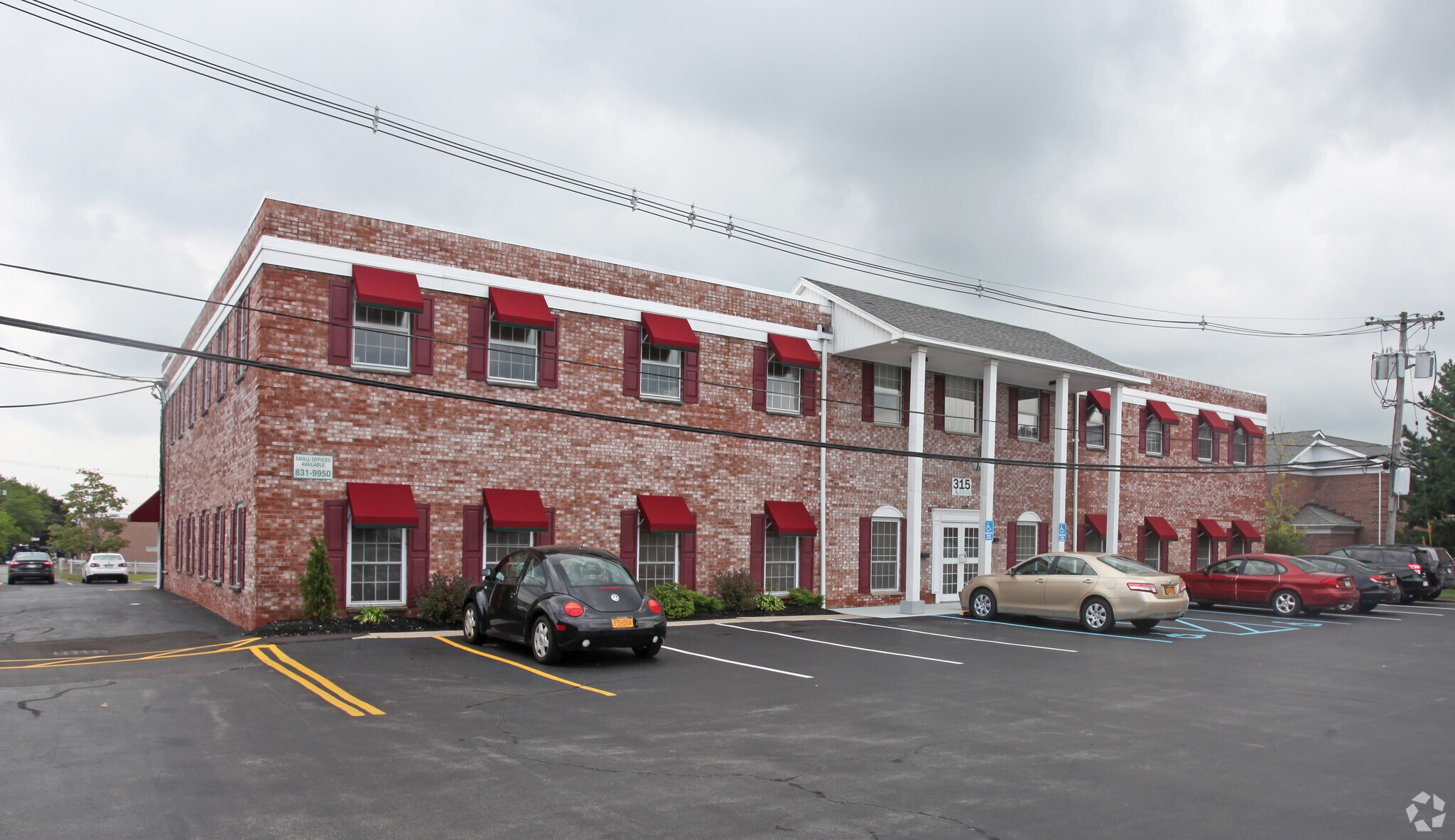 315 Alberta Dr, Buffalo, NY à louer Photo principale- Image 1 de 4