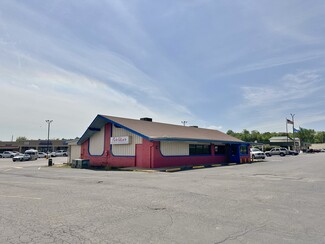 Plus de détails pour 1710 E Carl Albert Pky, Mcalester, OK - Vente au détail à louer