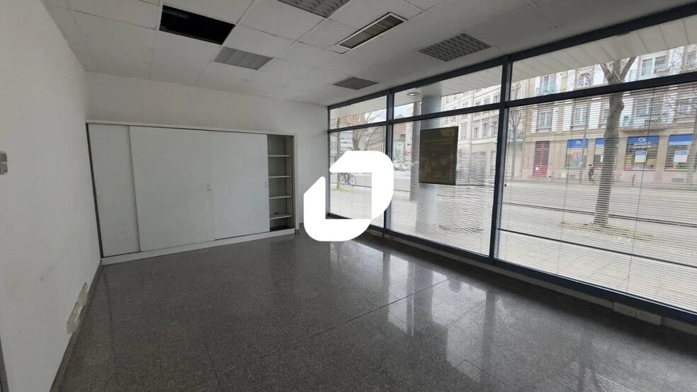 46-48 Rue Du Faubourg-De-Saverne, Strasbourg à louer - Photo intérieure - Image 3 de 18