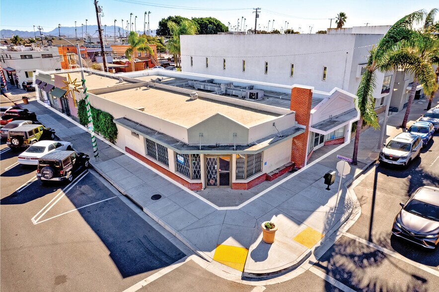 700-706 S A St, Oxnard, CA à vendre - Aérien - Image 3 de 24