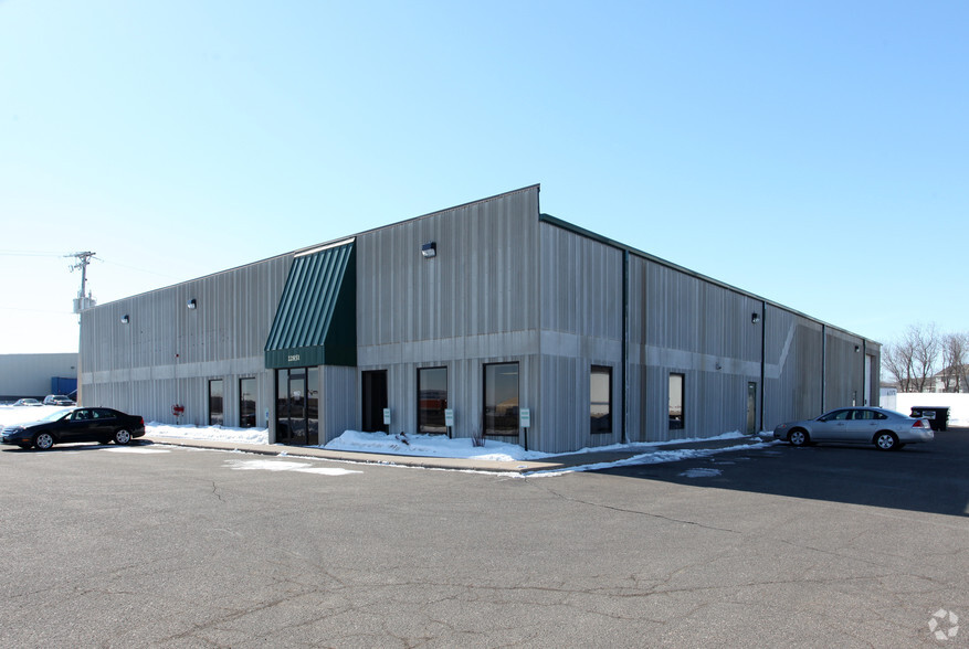 22851 Industrial Blvd, Rogers, MN for sale - Primary Photo - Image 1 of 1