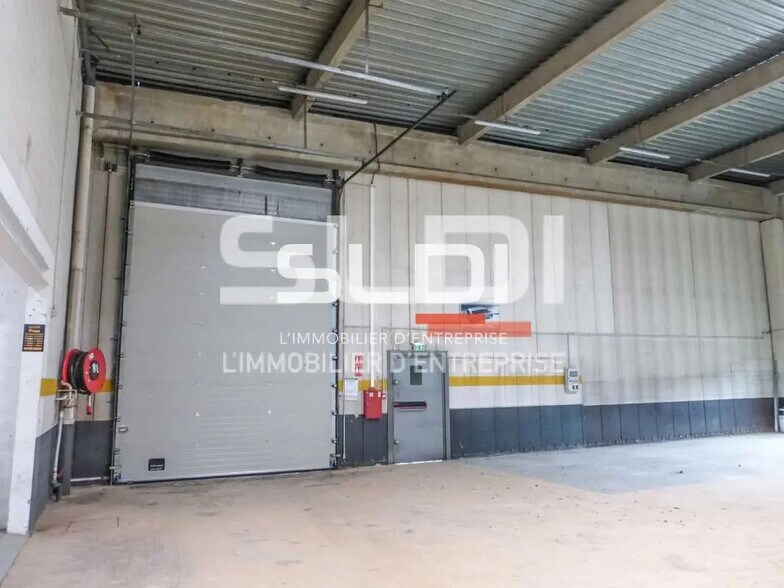 Bureau dans Vénissieux à louer - Photo intérieure - Image 3 de 6