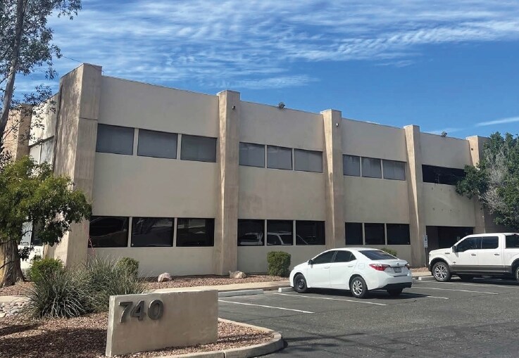 740 E Highland Ave, Phoenix, AZ à vendre Photo principale- Image 1 de 1