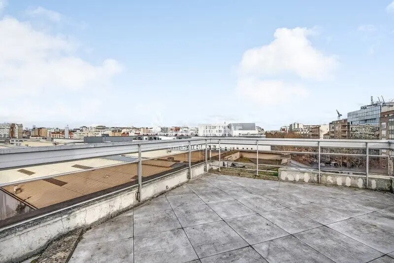 Bureau dans Boulogne-Billancourt à louer Photo du bâtiment- Image 1 de 13