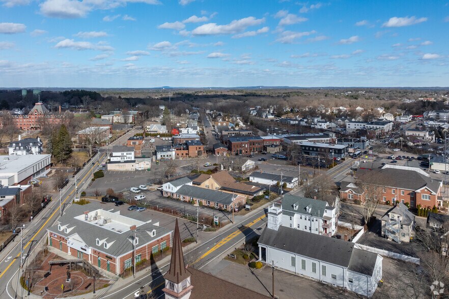 55 W Central St, Franklin, MA à louer - Aérien - Image 2 de 4