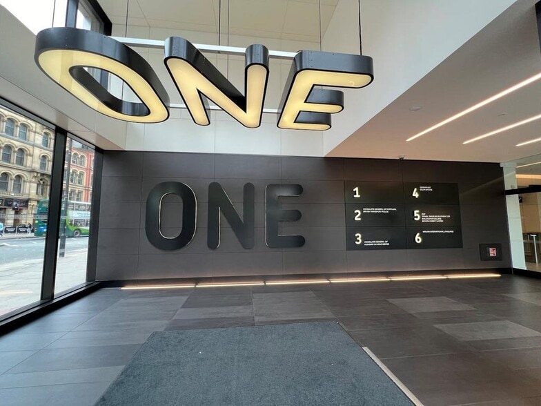 1 Portland St, Manchester for lease - Building Photo - Image 2 of 10