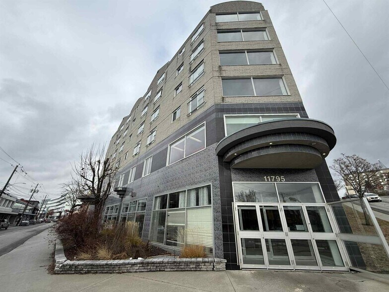 11765 Av 1Re, Saint-georges, QC à louer - Photo du bâtiment - Image 2 de 2