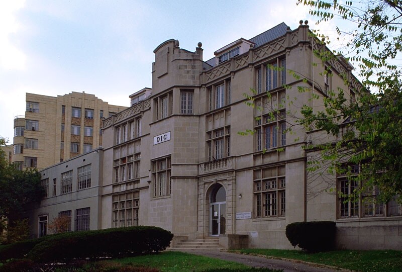 3224 16th St NW, Washington, DC à vendre - Photo du bâtiment - Image 2 de 5