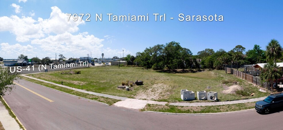 7972 N Tamiami Trl, Sarasota, FL for sale - Building Photo - Image 3 of 21