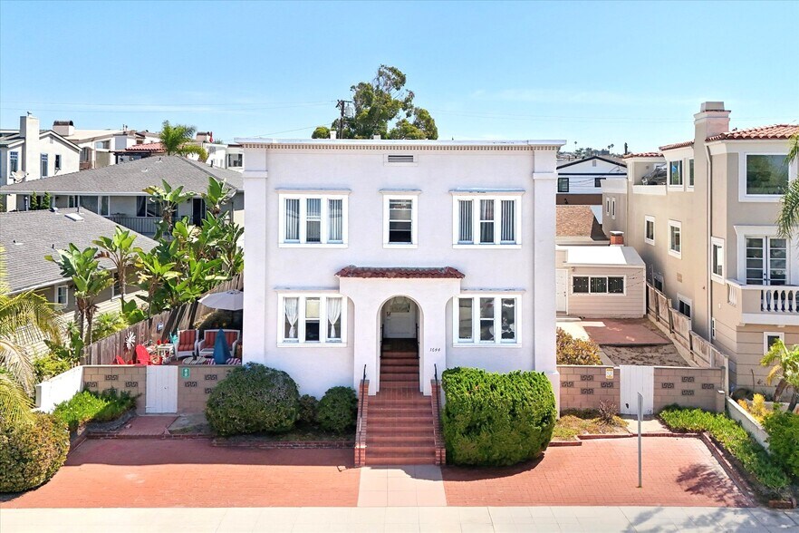 1644 Monterey Blvd, Hermosa Beach, CA à vendre - Photo principale - Image 1 de 35