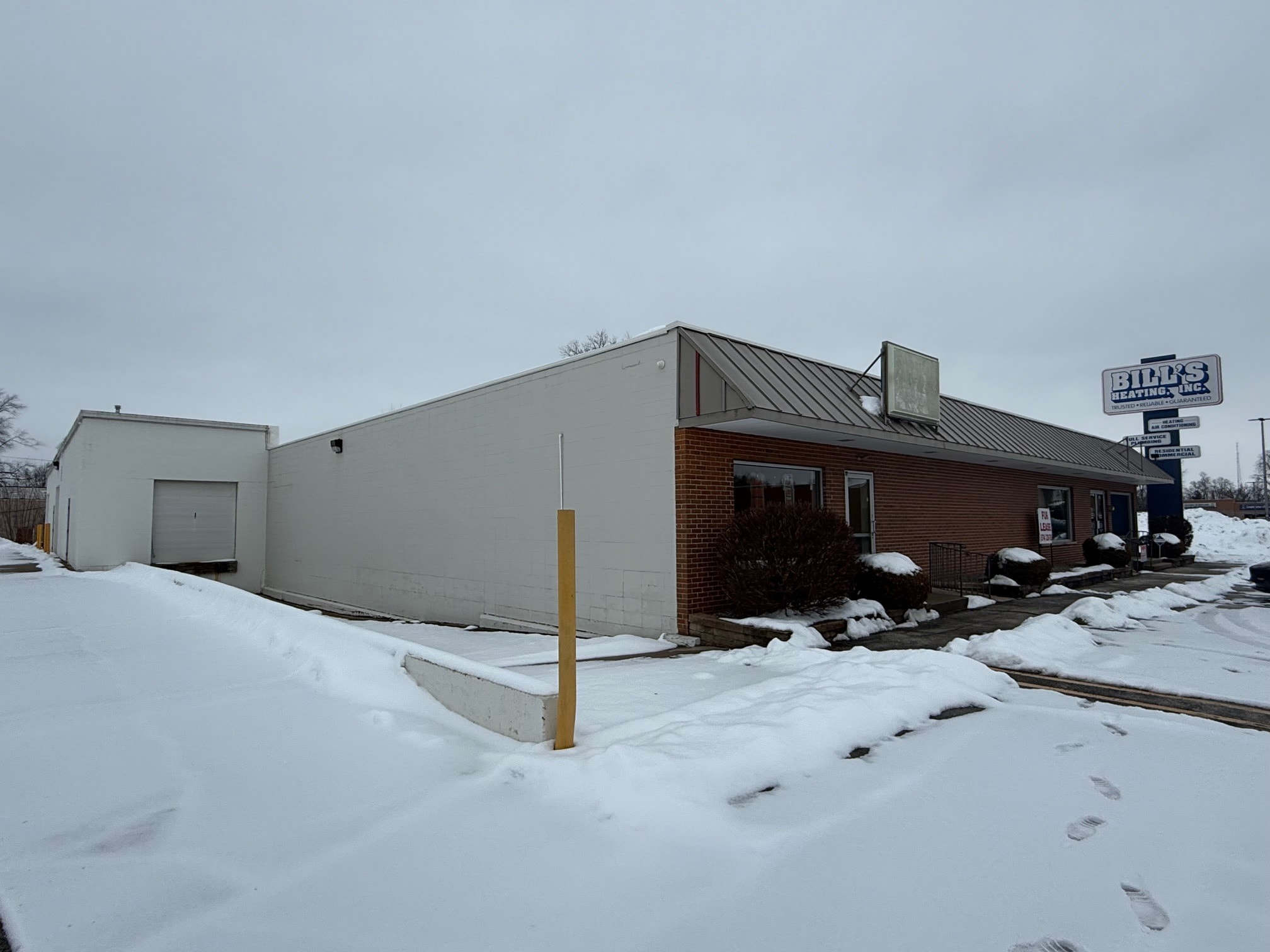 803 Linway Dr, Goshen, IN for sale Primary Photo- Image 1 of 11