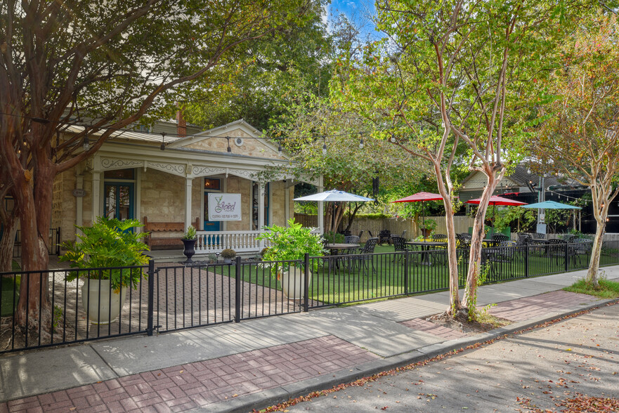 1102 S Alamo St, San Antonio, TX for sale - Building Photo - Image 1 of 1