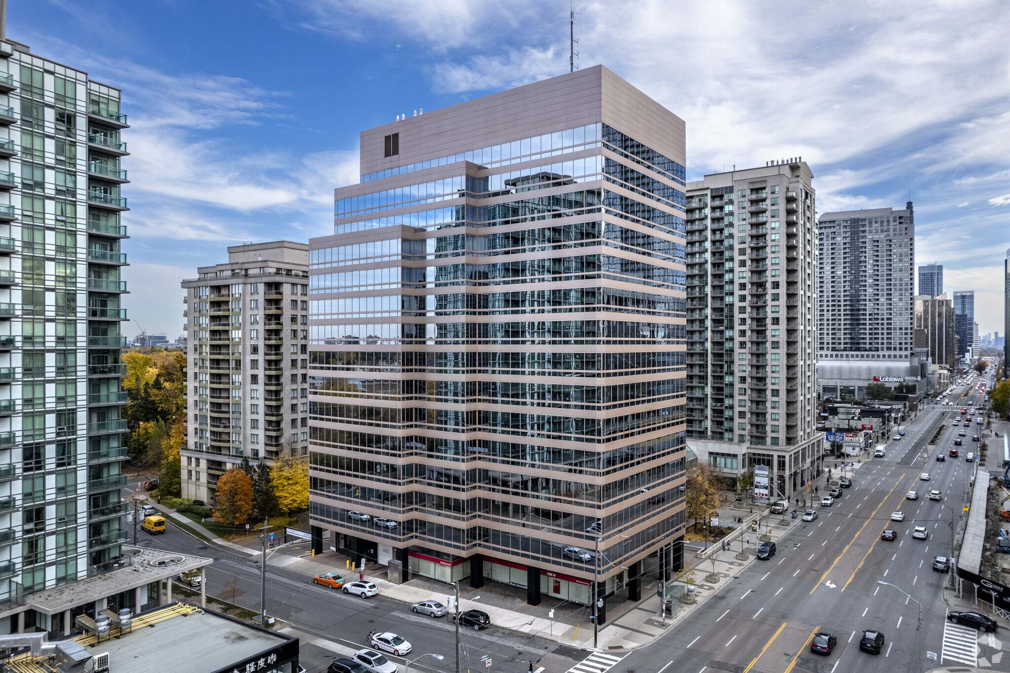 5255 Yonge St, Toronto, ON for lease Primary Photo- Image 1 of 6