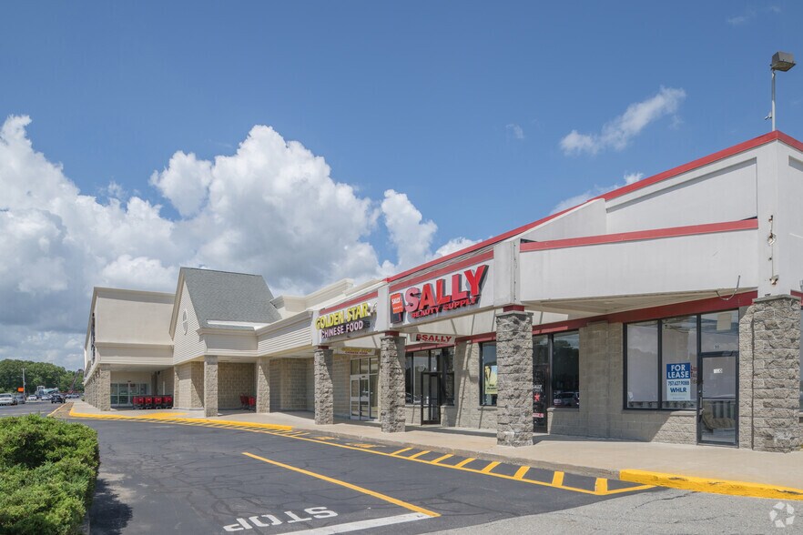 950 Kings Hwy, New Bedford, MA for lease - Building Photo - Image 2 of 6