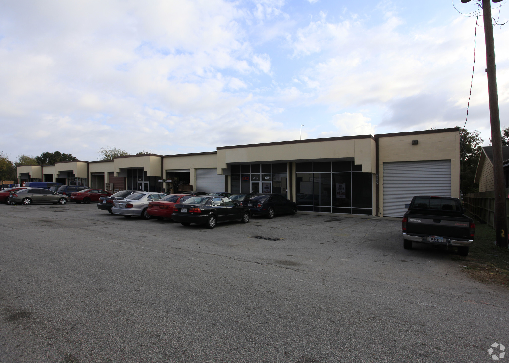 3913 Artdale St, Houston, TX for lease Primary Photo- Image 1 of 3