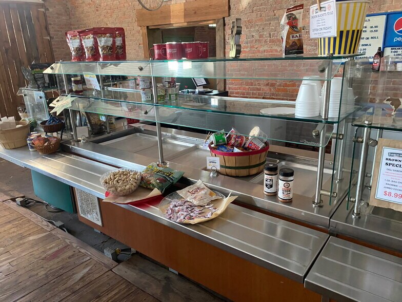 14560 Main St, Orrville, AL à vendre - Photo du bâtiment - Image 2 de 12