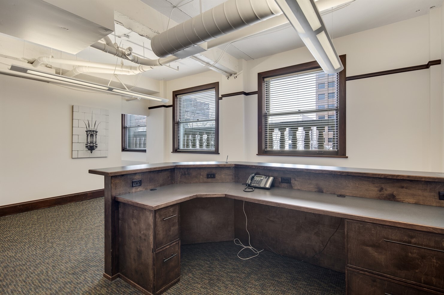 62 N Main St, Memphis, TN for lease Interior Photo- Image 1 of 8