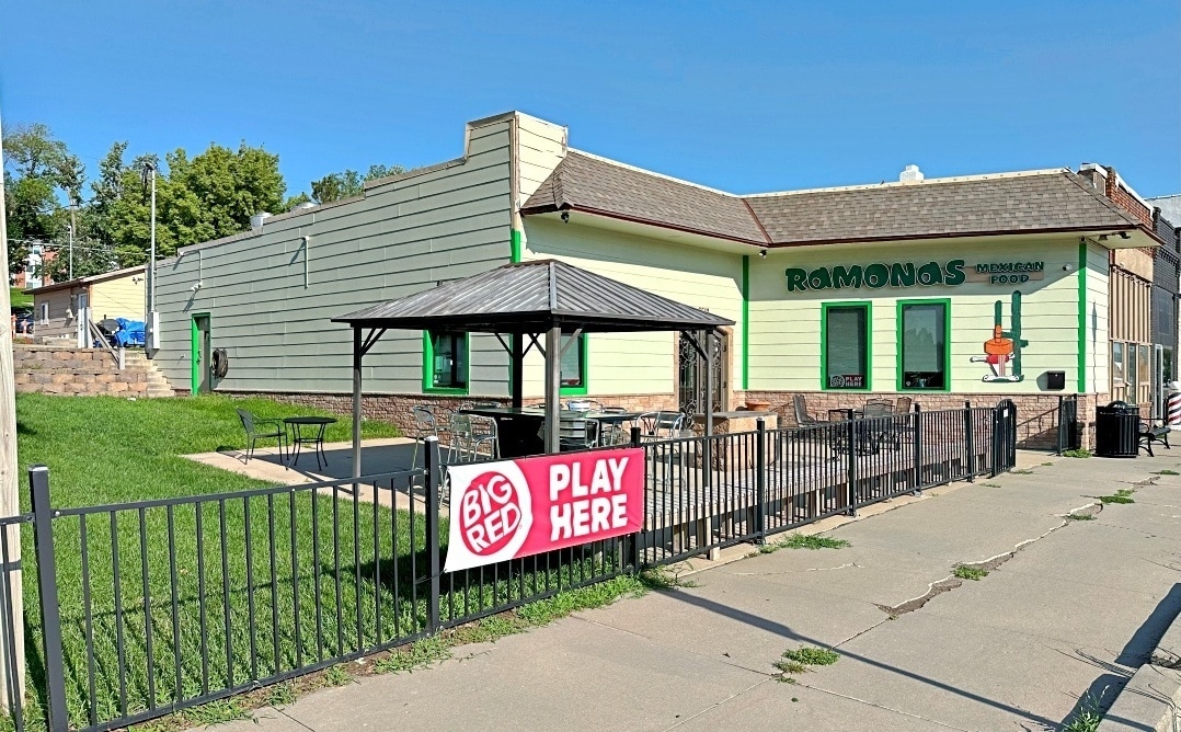 8508-8510 N 30th St, Omaha, NE for sale Building Photo- Image 1 of 25